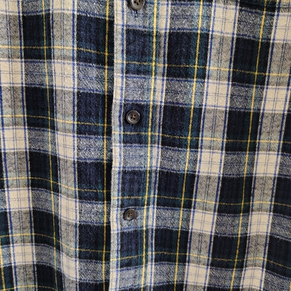L.L.Bean Traditional Fit Plaid Flannel Button Down Shirt Men’s XL 100% Cotton - Picture 4 of 15